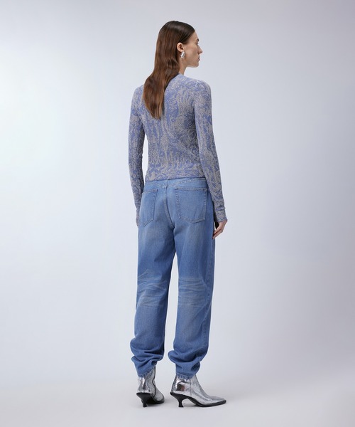 JNBY(ジェーエヌビーワイ)の「Miao Silver Jewelry Crew-neck Cardigan(ニット/セーター・レディース・グレー/ブルー・36/38/40)」の19枚目の写真