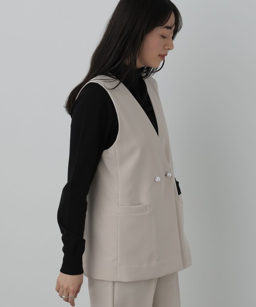 saloon(サルーン)の「SALOON(サルーン)/《再入荷》ツインクロスジレベスト【オフィス/セレモニー/セットアップ可】(ベスト・レディース・アイボリー/ブラック/ネイビー・FREE)」の9枚目の写真