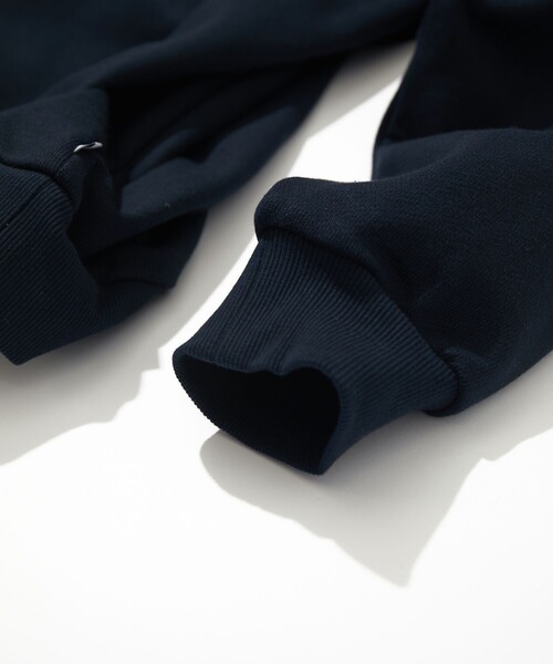 NAUTICA（ノーティカ）の「NAUTICA/ノーティカ Felt Patch Arch Logo Crewneck Sweatshirt/フェルトパッチ　アーチロゴクルーネック スウェットシャツ（スウェット・メンズ・ブラック/ブルー/ライトグレー/ホワイト/ネイビー・LARGE/MEDIUM/X-LARGE）」の14枚目の写真