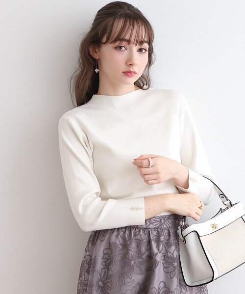 couture brooch（クチュールブローチ）の「◆LEMON ポイントパール調プチハイネックニット（ニット/セーター・レディース・ベビーピンク/オフホワイト/ブラック・42/38）」の9枚目の写真