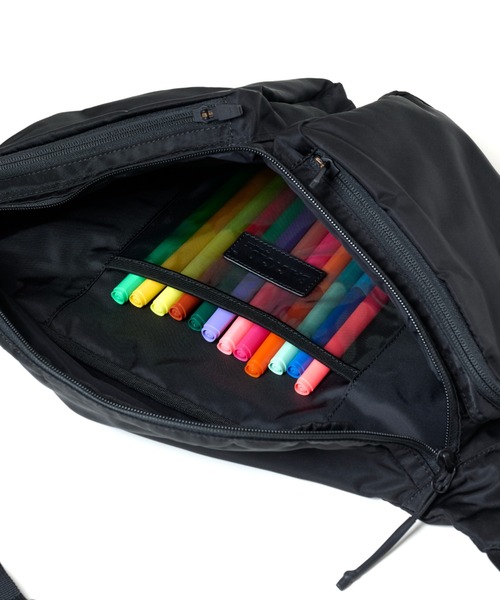 BAGJACK(バッグジャック)の「BAICYCLON by bagjack LARGE WAIST BAG (BCL-54)(バックパック/リュック・メンズ・ブラック・FREE)」の5枚目の写真