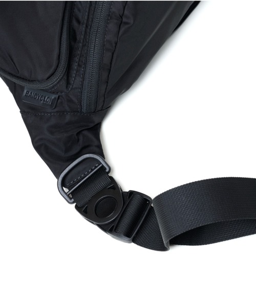 BAGJACK(バッグジャック)の「BAICYCLON by bagjack LARGE WAIST BAG (BCL-54)(バックパック/リュック・メンズ・ブラック・FREE)」の2枚目の写真