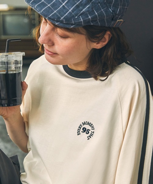 MONO-MART LADY'S(モノマートレディース)の「ナンバリングロゴ刺繍 ラグランライン半袖Tシャツ(Tシャツ/カットソー・レディース・ライトブルー/アイボリー/ライトブラウン/スミクロ/ネイビー/グリーン・FREE)」の17枚目の写真