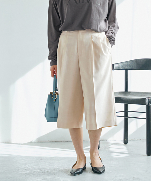 IENA◆タックバミューダパンツ◆ IENA（イエナ）の「タックバミューダパンツ（その他パンツ