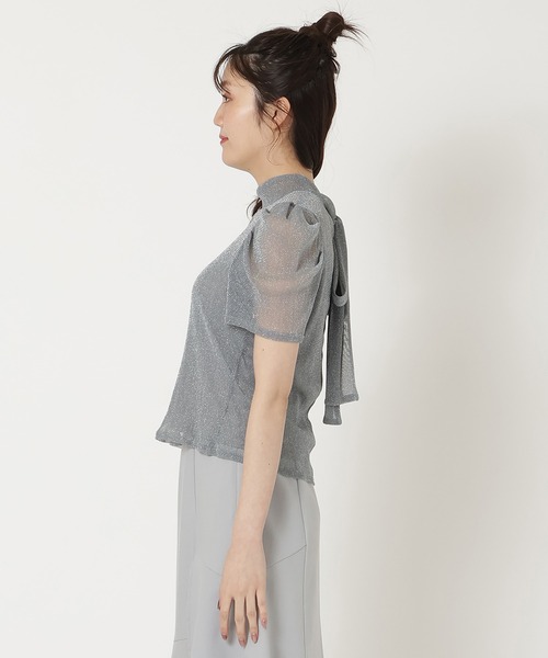 REDYAZEL（レディアゼル）の「ラメチュールバックリボントップス（シャツ/ブラウス・レディース・サックスブルー/ブラック/ベージュ/パープル・FREE）」の21枚目の写真