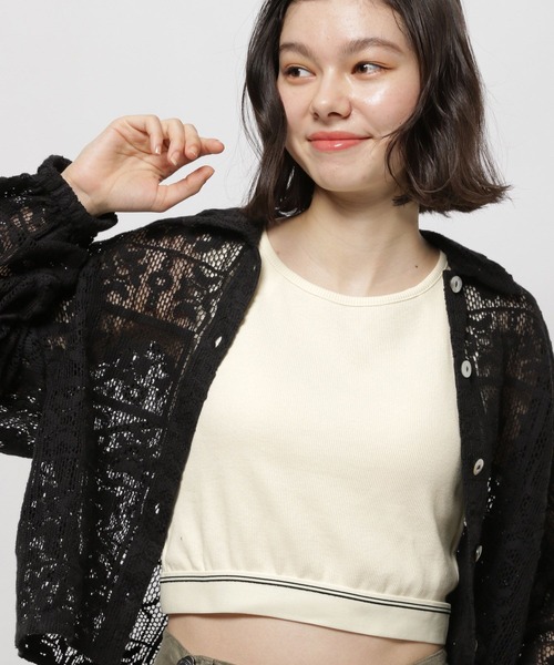 niko and...(ニコアンド)の「ルームドライ/カップ付きクロップドタンクトップ(タンクトップ・レディース・ブラック/オフホワイト/アイボリー・MEDIUM/LARGE)」の3枚目の写真