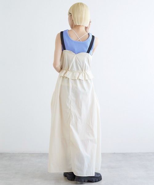 w closet（ダブルクローゼット）の「リブニットタンクトップ（タンクトップ・レディース・ブラック/オフホワイト/サックスブルー/ホワイト×ブラック/ピンク系その他・FREE）」の16枚目の写真