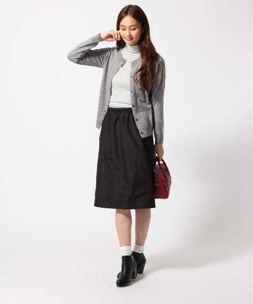 GLOBAL WORK（グローバルワーク）の「【人気の定番】１２ゲージウールクルーカーデ長袖/561623（カーディガン/ボレロ・レディース・イエロー/グリーン/レッド/その他/グレー/ブルー/ブラック・LARGE/SMALL/MEDIUM）」の10枚目の写真