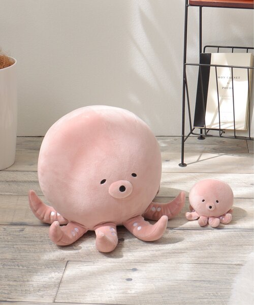 LBC（エルビーシー）の「タコ クッション M（クッション/クッションカバー・レディース・Red・FREE）」の3枚目の写真