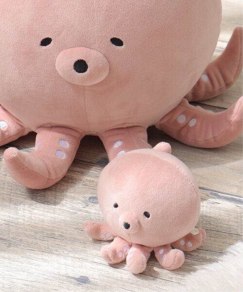 LBC（エルビーシー）の「タコ クッション M（クッション/クッションカバー・レディース・Red・FREE）」の4枚目の写真