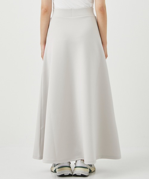 CITY TOKYO(シティトウキョウ)の「<セットアップ対応><洗濯機洗い可能><UVカット><接触冷感>アクアスーティングジャージフレアースカート(スカート・レディース・カーキ/ライトグレー/ダークグレー・1/2)」の9枚目の写真