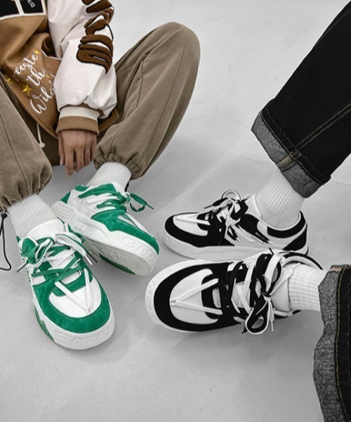 MGV(エムジーヴィー)の「Two-Tone Logo Sneakers(スニーカー・メンズ・ブラック/ブルー/グリーン・LARGE/X-LARGE/MEDIUM)」の12枚目の写真
