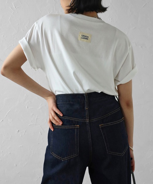 Bonjour Sagan(ボンジュールサガン)の「バックカラーロゴラベルTシャツ(Tシャツ/カットソー・レディース・ホワイト系その他/ホワイト×グリーン/ホワイト×ホワイト/グレー系その他/グレー×ピンク・FREE)」の1枚目の写真