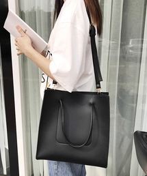 ポーチ付きスクエアショルダーバッグ