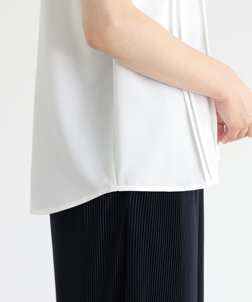 n'OrLABEL(ノアールレーベル)の「ピンタックフレンチスリーブブラウス(シャツ/ブラウス・レディース・ブラック/オフホワイト/ライトグリーン・1/2)」の15枚目の写真
