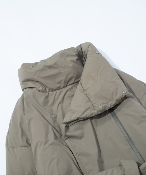F/CE. (エフシーイー)の「F/CE. FT NEW STAND LONG COAT / エフシーイー FT ニュースタンドロングコート(ダウンジャケット/コート・レディース・ブルー/セージグリーン/ブラック/オリーブ・SMALL)」の12枚目の写真