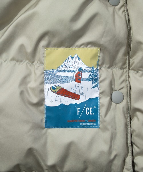 F/CE. (エフシーイー)の「F/CE. FT NEW STAND LONG COAT / エフシーイー FT ニュースタンドロングコート(ダウンジャケット/コート・レディース・ブルー/セージグリーン/ブラック/オリーブ・SMALL)」の18枚目の写真