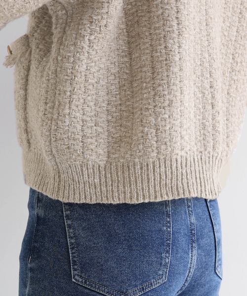 andme（アンドミー）の「金ボタンツイードショートジャケットカーディガン（カーディガン/ボレロ・レディース・レッド/ブラック/グレー/ベージュ・M）」の14枚目の写真