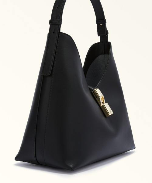 FURLA（フルラ）の「フルラ ゴッチャ ホーボーバッグ M（ショルダーバッグ・レディース・ブラック/ダークネイビー/バーガンディー/ブラウン/スモークグレー/ライトブラウン・ONE SIZE）」の9枚目の写真