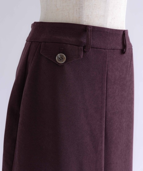 EN NEUME（エンノイム）の「【Set Up】Faux Suede Straight Skirt（スカート・レディース・バーガンディー/チャコールグレー/ベージュ・FREE）」の5枚目の写真