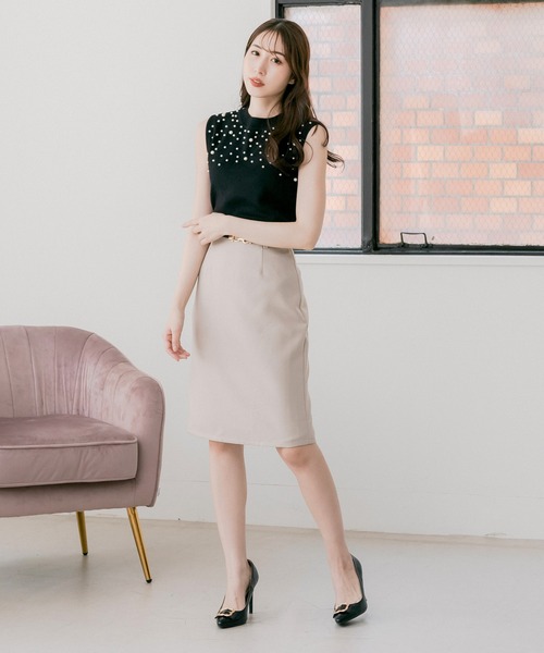 Julia Boutique（ジュリアブティック）の「パールデコ ノースリーブニットトップス（ニット/セーター・レディース・ブラック/グレー/オフホワイト/ピンク・ONE）」の15枚目の写真