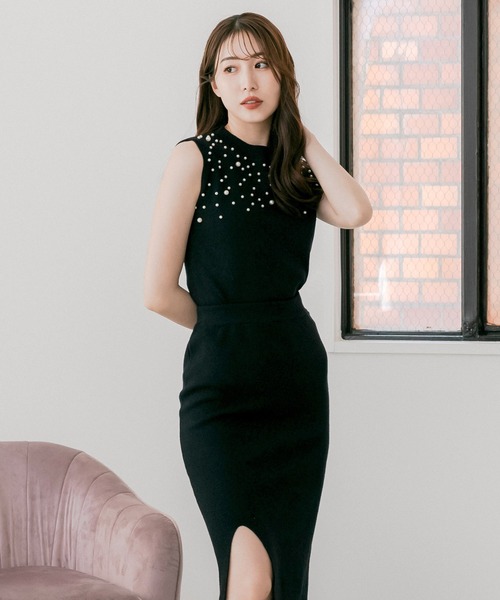 Julia Boutique（ジュリアブティック）の「パールデコ ノースリーブニットトップス（ニット/セーター・レディース・ブラック/グレー/オフホワイト/ピンク・ONE）」の20枚目の写真