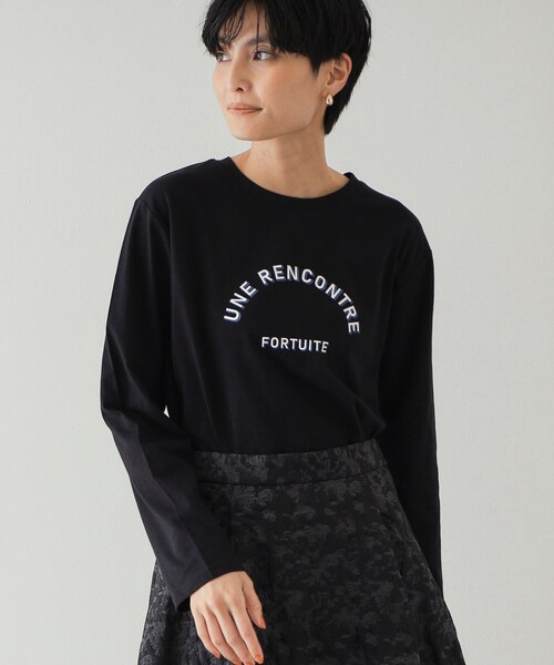 OPAQUE.CLIP（オペークドットクリップ）の「◆《STORY掲載》ロゴプリントロングTシャツ【洗濯機洗い可】（Tシャツ/カットソー・レディース・ホワイト/グレー/ブラック・38/40/42）」の8枚目の写真