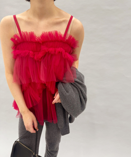 VIVIANO(ヴィヴィアーノ)の「【VIVIANO / ヴィヴィアーノ】Tulle Cami Top(キャミソール・レディース・レッド・SMALL)」の2枚目の写真