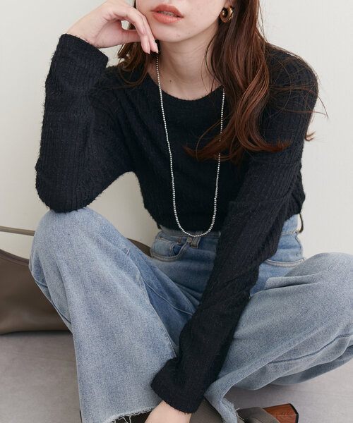 natural couture(ナチュラルクチュール)の「【Web限定】フェザーストライプカットトップス(Tシャツ/カットソー・レディース・ブラック/オフホワイト/モカ・FREE)」の10枚目の写真