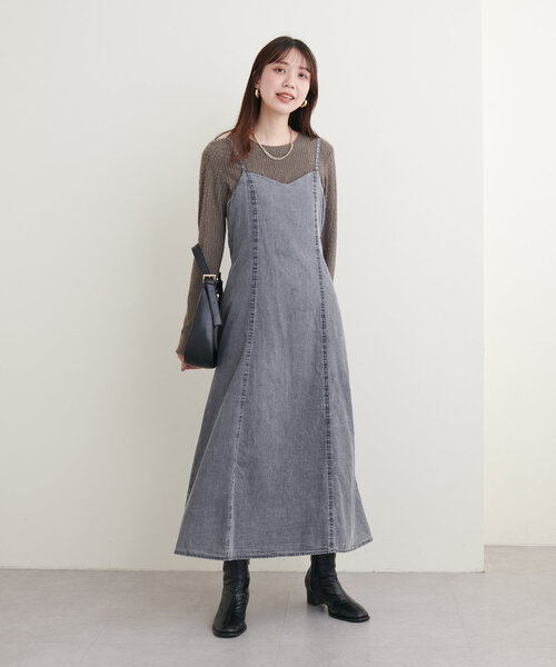 natural couture(ナチュラルクチュール)の「【Web限定】フェザーストライプカットトップス(Tシャツ/カットソー・レディース・ブラック/オフホワイト/モカ・FREE)」の15枚目の写真