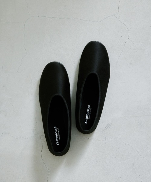 studio CLIP（スタディオクリップ）の「【moonstar】SKOOLERプレーンバレー（スリッポン・レディース・ブラック/ベージュ・MEDIUM/LARGE）」の2枚目の写真