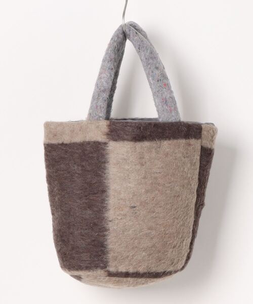 UNBILLION（アンビリオン）の「アフリカンスクエアー AFRICANSQUARE / アクリル毛布 丸トート（トートバッグ・レディース・その他・FREE）」の5枚目の写真