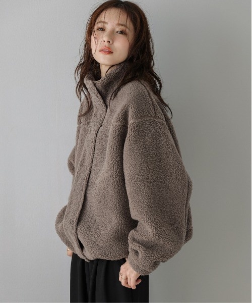 La-gemme（ラジェム）の「スタンドネック ボアジャケット（ダウンジャケット/コート・レディース・ブラック/ベージュ/モカ/チャコール・フリー）」の14枚目の写真