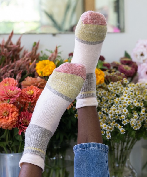 DARN TOUGH VERMONT(ダーンタフバーモント)の「DARN TOUGH/ダーンタフ 6117 Home Base Shorty Heavyweight Lifestyle Sock(ソックス/靴下・レディース・B/A/C・SMALL)」の5枚目の写真