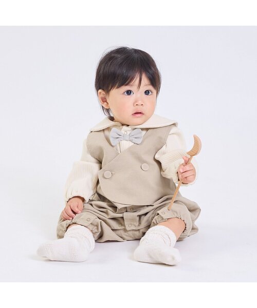 p.premier(ピードットプルミエ)の「おめかしセーラー衿カバーオール&ベストセット(ロンパース・キッズ・ベージュ/グレー・70/80)」の3枚目の写真