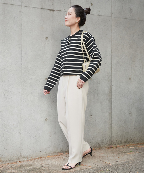 B.C STOCK(ベーセーストック)の「タックテーパードパンツ(スラックス・レディース・ブラック/ホワイト・SMALL/MEDIUM)」の20枚目の写真