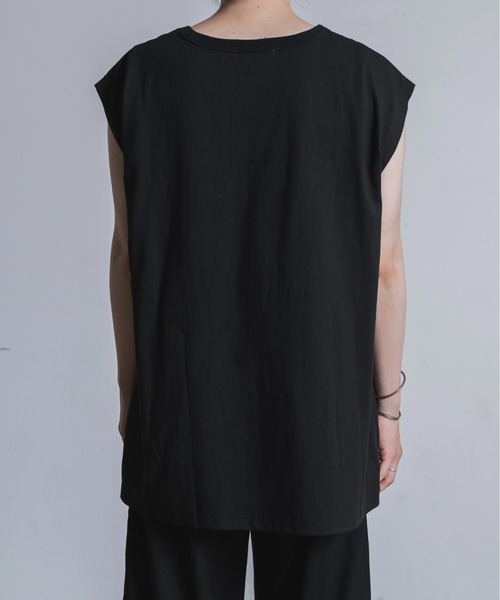 Utusiyo（ウツシヨ）の「sleeveless tee 雨樹（Tシャツ/カットソー・メンズ・ブラック/ホワイト・FREE）」の18枚目の写真
