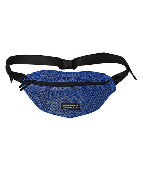 KiU（キウ）の「軽量ダブルメッシュボディバッグ（ボディバッグ/ウエストポーチ・レディース・ブラック/カーキ/ブルー/グレー・FREE）」の4枚目の写真