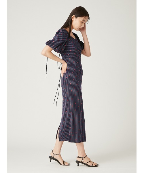 FRAY I.D（フレイアイディー）の「ハートエンブロイダリーワンピース