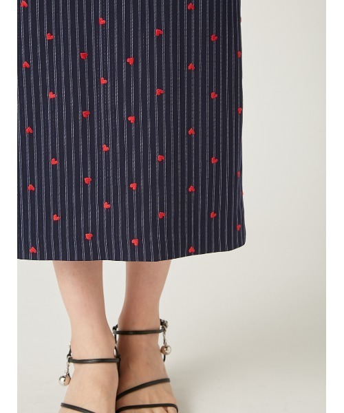 FRAY I.D（フレイアイディー）の「ハートエンブロイダリー