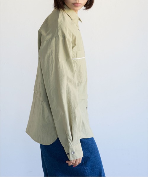 SOTT(ソット)の「2way Utility Shirt 2wayユーティリティシャツ(シャツ/ブラウス・レディース・オフホワイト/グリーン・FREE)」の6枚目の写真