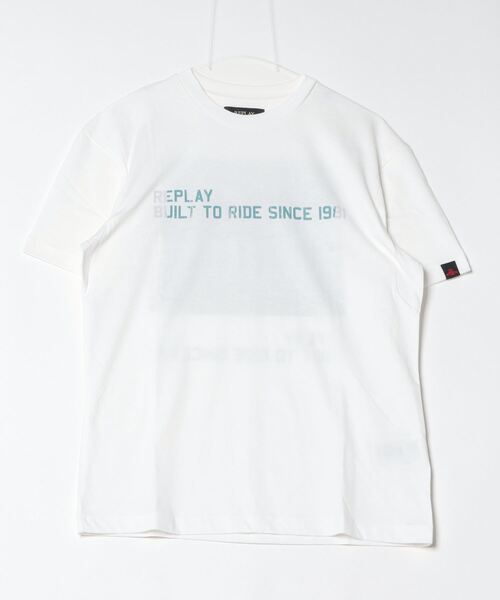 REPLAY(リプレイ)の「リラックスフィット ベーシックジャ-ジーコットンプリントTシャツ(Tシャツ/カットソー・メンズ・ホワイト/ブラック・MEDIUM/LARGE/X-LARGE/SMALL)」の2枚目の写真