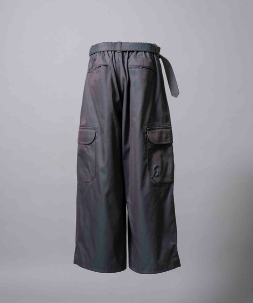 MAISON SPECIAL(メゾンスペシャル)の「《UNISEX》120/2/2 Suvin Cotton Gabardine Prime-Wide Cargo Pants/スビンコットンギャバジンプライムワイドカーゴパンツ【MAISON SPECIAL/メゾンスペシャル】(その他パンツ・メンズ・チャコールグレー/ブラック/ブルー/ダークブルー・1/0/2)」の17枚目の写真