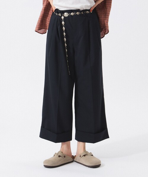 BEAMS BOY（ビームスボーイ）の「ポリエステル ウール トロピカル ワイド パンツ（スラックス・レディース・グレー/ネイビー・1/0）」の2枚目の写真