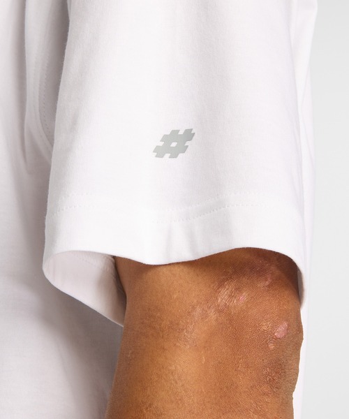 NEW BALANCE(ニューバランス)の「Numeric Small Logo ショートスリーブTシャツ(Tシャツ/カットソー・メンズ・ネイビー/ホワイト/ライトグレー/ブラック・SMALL/MEDIUM/LARGE/X-LARGE)」の10枚目の写真