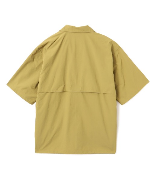 atmos(アトモス)の「atmos S/S Nylon Utility Shirt / アトモス SS ナイロン ユーティリティ シャツ(シャツ/ブラウス・メンズ・ブラック/ベージュ/カーキ・M/L/XL)」の14枚目の写真