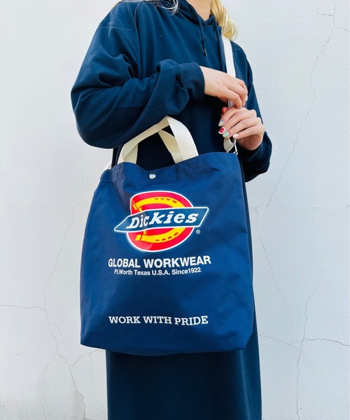 Dickies(ディッキーズ)の「Dickies / DK LOGO PRINT 2WAY SHOULDER BAG / 80976300(ショルダーバッグ・レディース・ワインレッド/グリーン/ネイビー/ブラック・ONESIZE)」の3枚目の写真