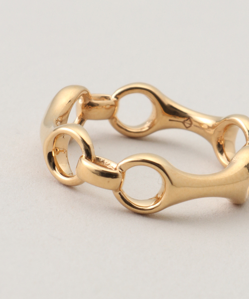 Gabriela Artigas(ガブリエラアルティガス)の「GABRIELA ARTIGAS/ガブリエラアルティガス 15mm Beam Link Ring(リング・レディース・ゴールド・15 /11)」の4枚目の写真