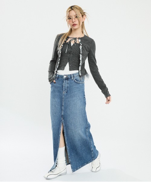 Clum(クルム)の「スパンコールレイヤードトップス(Tシャツ/カットソー・レディース・グレー・SMALL/MEDIUM)」の8枚目の写真