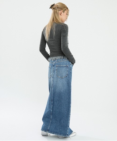 Clum(クルム)の「スパンコールレイヤードトップス(Tシャツ/カットソー・レディース・グレー・SMALL/MEDIUM)」の11枚目の写真